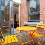 Daire Higgihaus Cabot Mews #25 Fantastic *