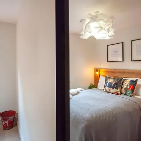 Higgihaus Cabot Mews #25 Fantastic Apartment Bristol